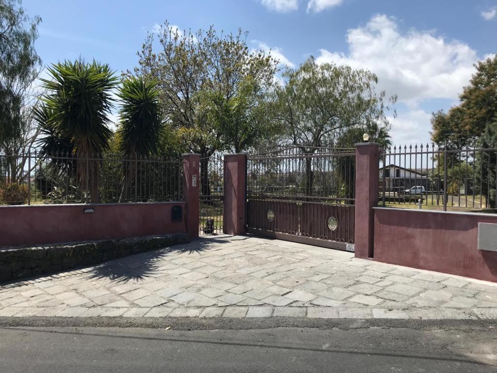 Holiday House Start Point Aci Bonaccorsi Exterior foto
